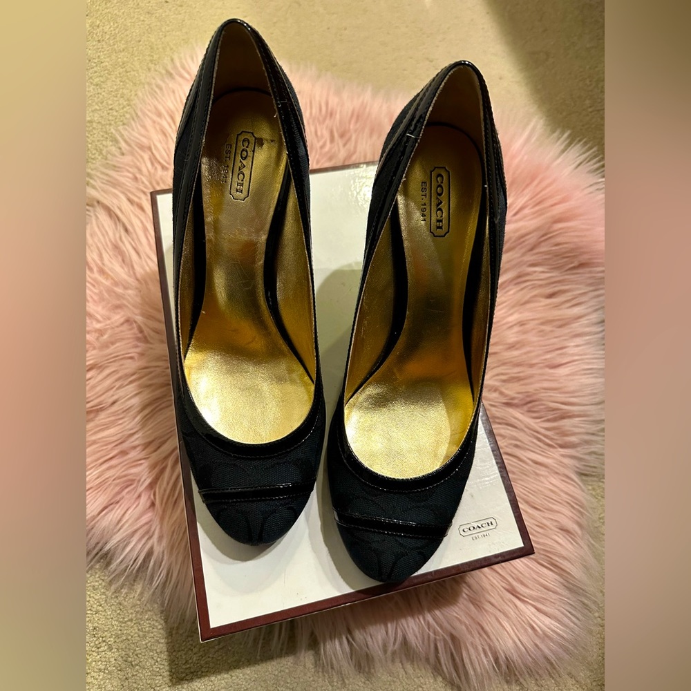 Coach Kerryann Wedges Signature C prints with patent leather trim